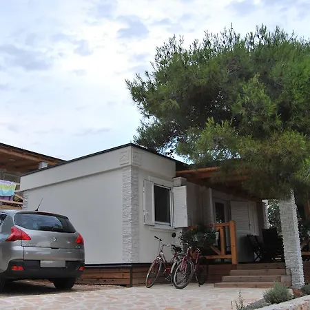 Guest house Mitja A1 Murter