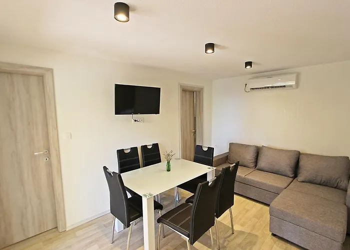 Guest house Mitja A1 3*