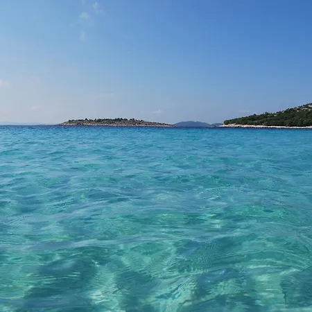 Mitja A1 Πανσιόν Μούρτερ